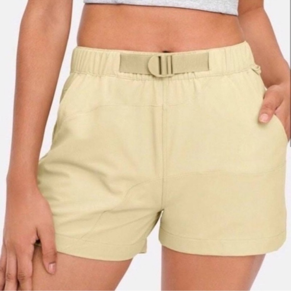 Outdoor Voices Rektreck3 Shorts in Mojave Size XL